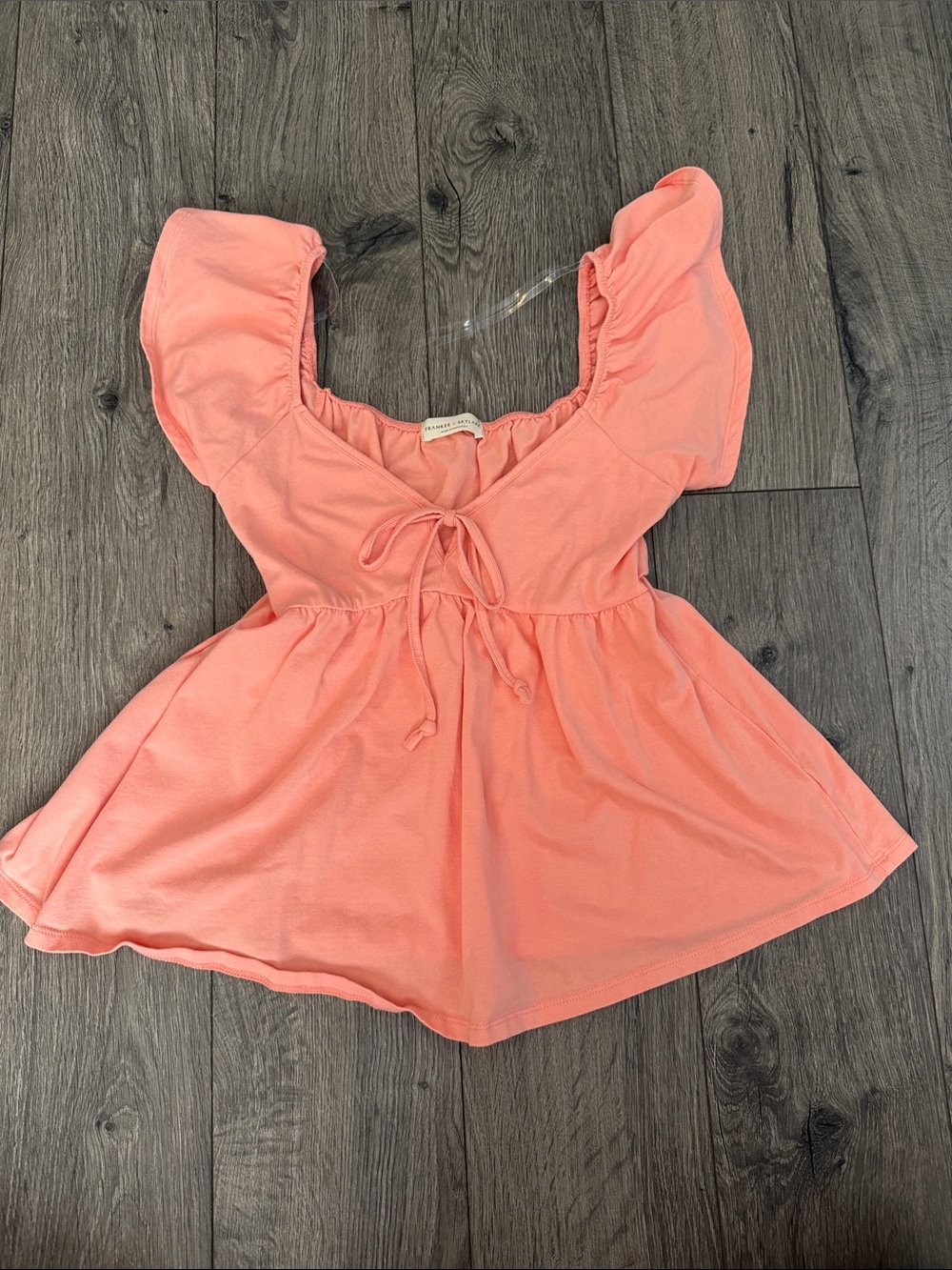 Peach Puff-Sleeve Tie-Front Peplum Tunic- NWOT never worn